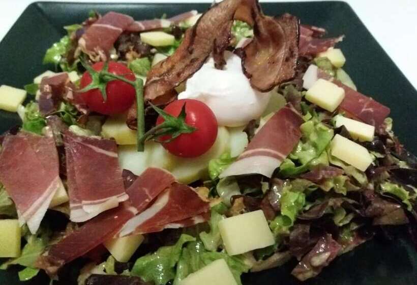 בית מלון כפרי Restaurant Le Traineau