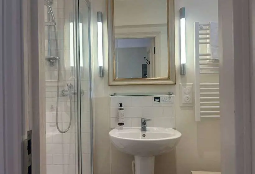 Logis Hotel De France