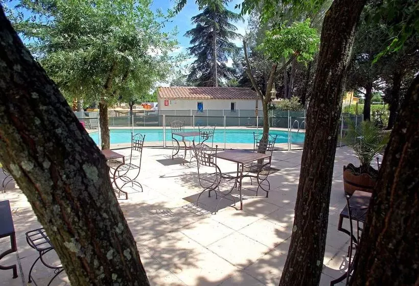 Logis Hotel Le Vieux Moulin