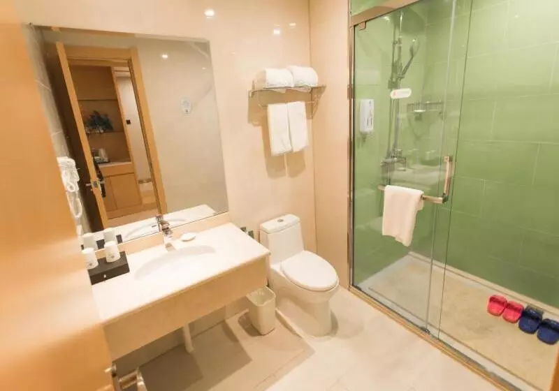 ホテル Greentree Innzhangjiakou High Speed Railway Station Business