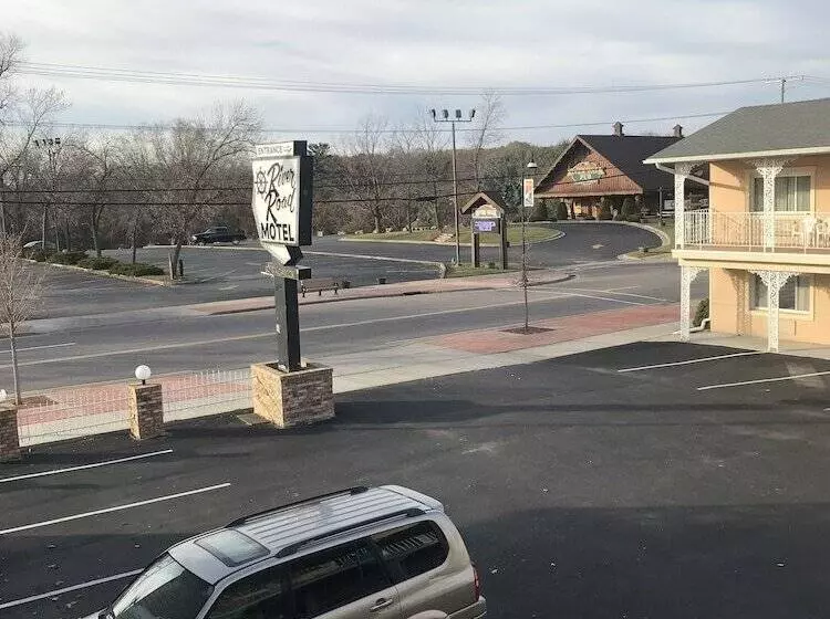 River Road Motel