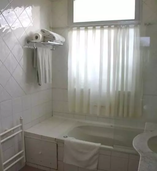 渡假胜地 Aquae Sulis Spa