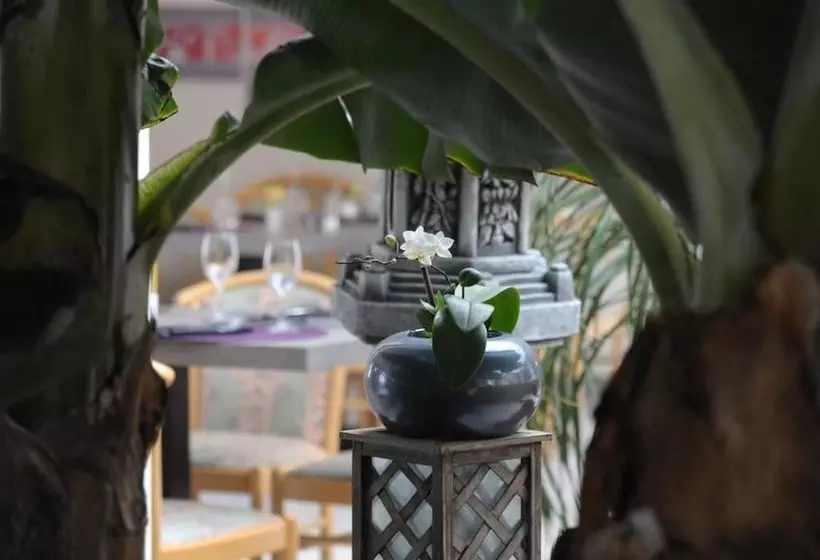 ホテル Au Sauvage