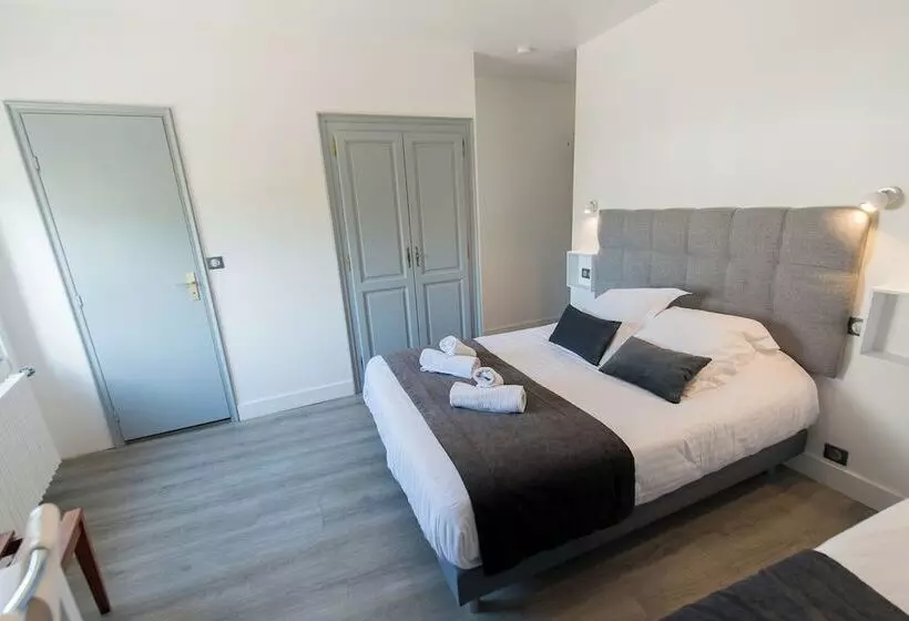 ホテル Au Sauvage