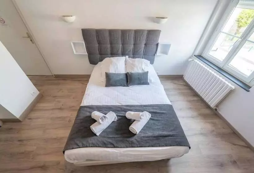 ホテル Au Sauvage