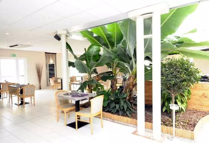 ホテル Au Sauvage