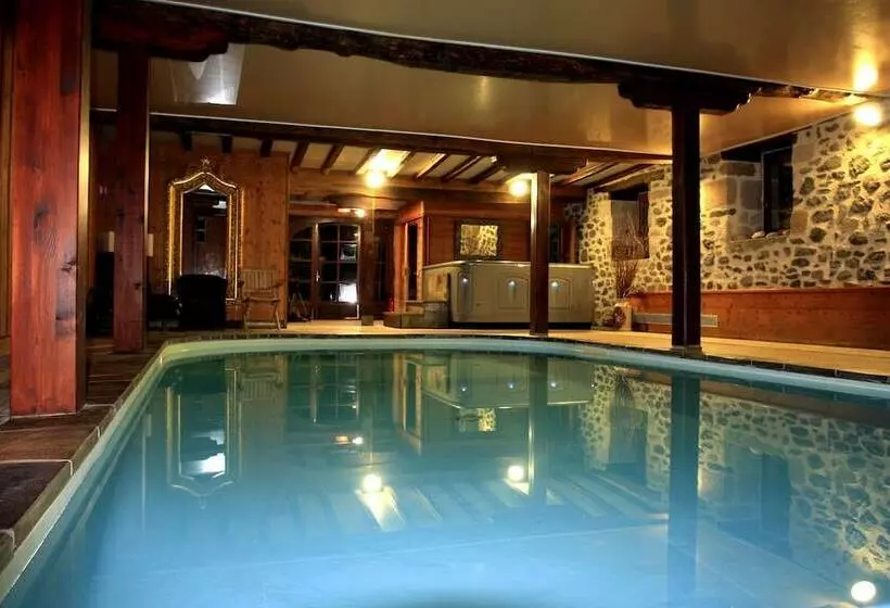 ホテル Auberge Des Montagnes