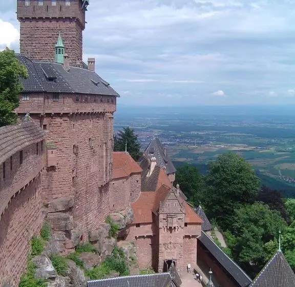 فندق Restaurant Auberge Metzger