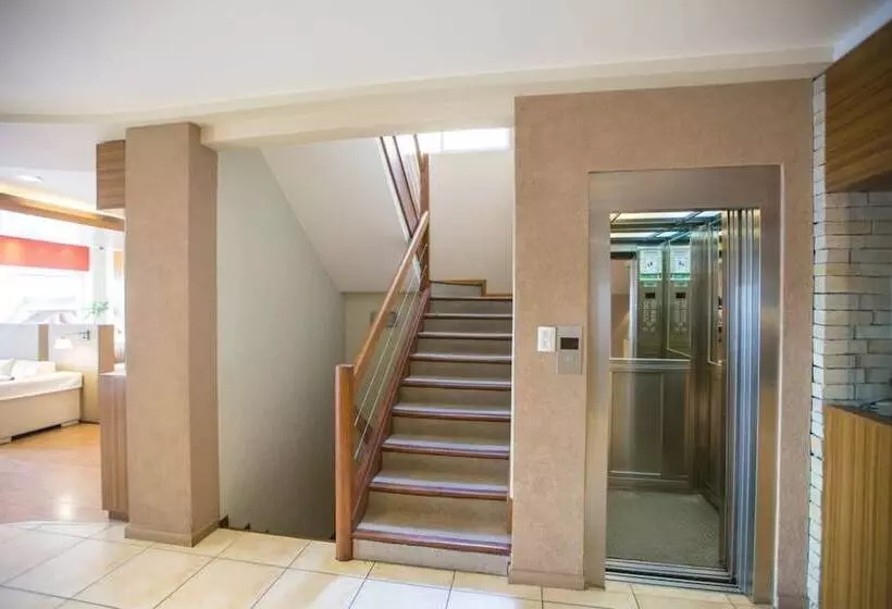 هتل Carlos V Patagonia