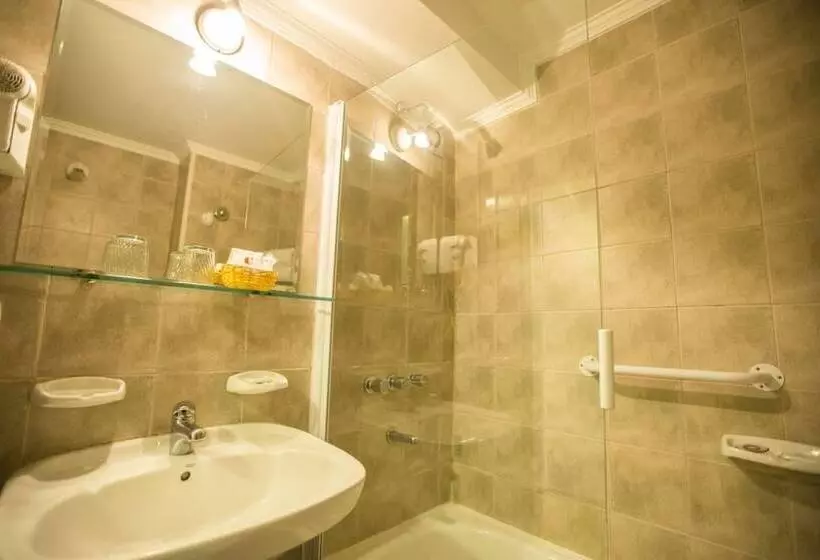 هتل Carlos V Patagonia