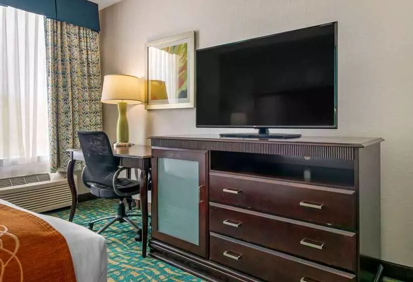 호텔 Comfort Inn & Suites Fort Lauderdale West Turnpike