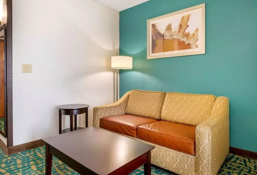 호텔 Comfort Inn & Suites Fort Lauderdale West Turnpike
