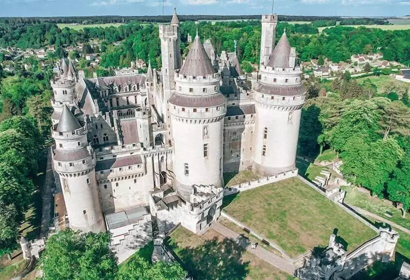 호텔 De L'abbaye De Longpont