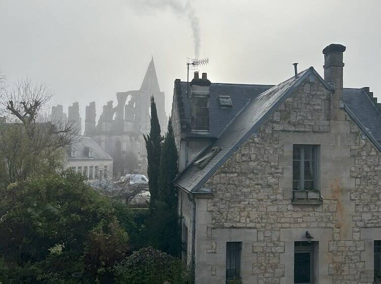 فندق De L'abbaye De Longpont