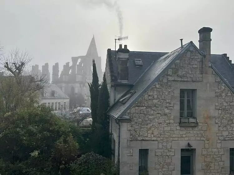 호텔 De L'abbaye De Longpont