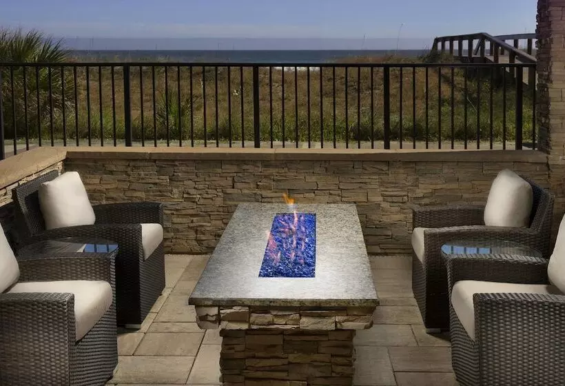 هتل Four Points By Sheraton Jacksonville Beachfront