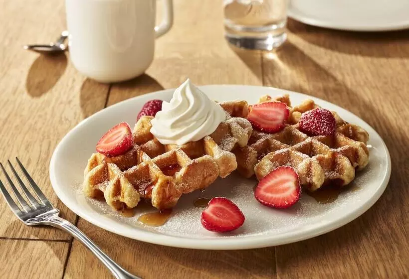 هتل Four Points By Sheraton Jacksonville Beachfront