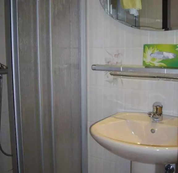 ホテル Hôtel Des Vosges