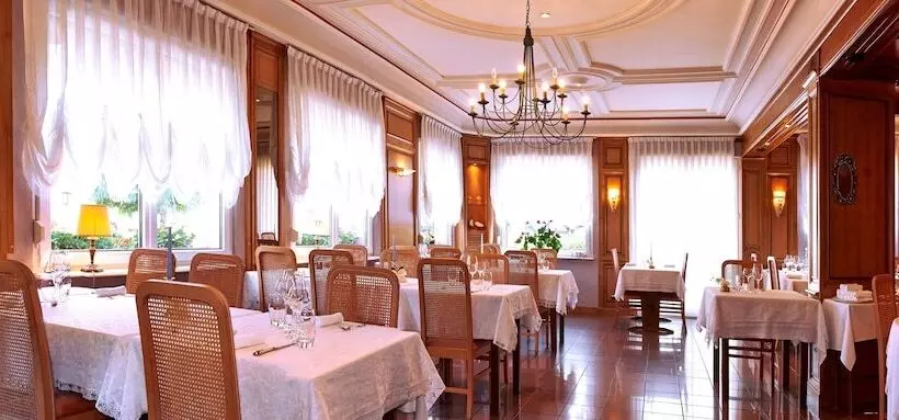 ホテル Hôtel à L Ancre