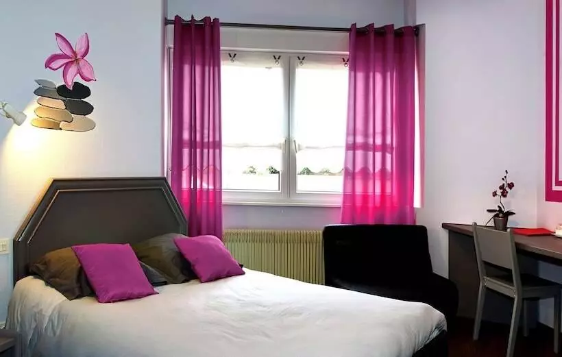 ホテル Hôtel à L Ancre