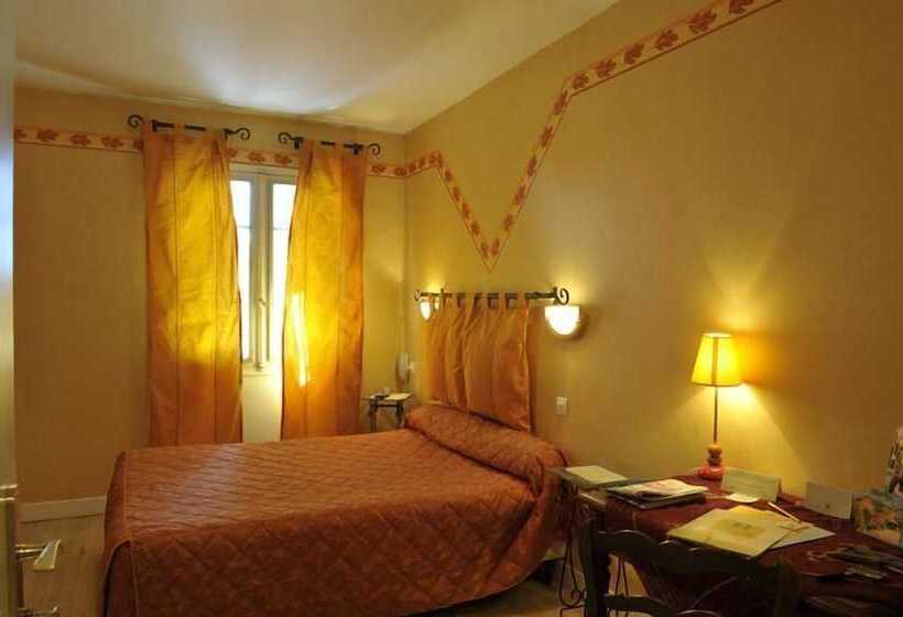 בית מלון כפרי Hôtel Les Pyrénées