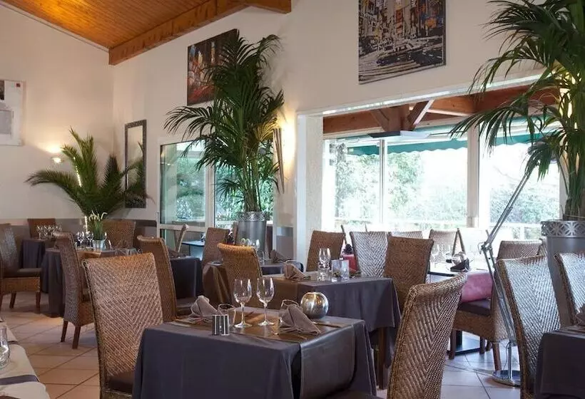 호텔 Les Clos De Chaponost