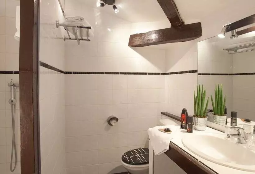 호텔 Les Clos De Chaponost