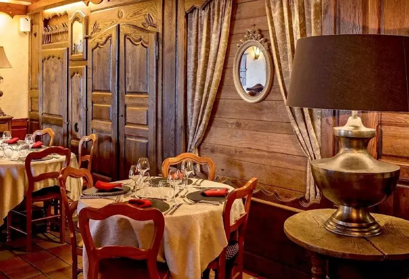 ホテル Auberge Des Montagnes