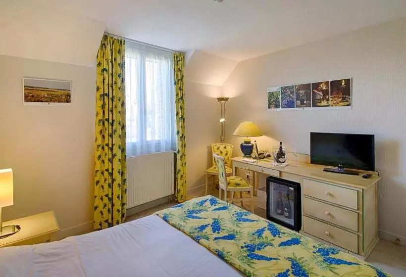 ホテル Logis Maison Gublin Auberge Du Lac