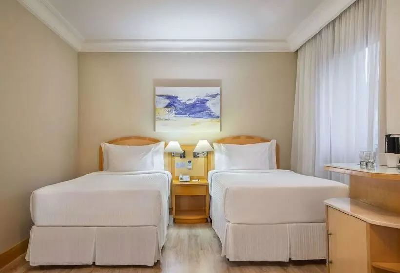 ホテル Sao Paulo Higienópolis Affiliated By Meliá