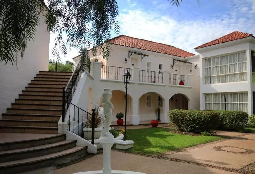 هتل Solanas Termas De Dayman