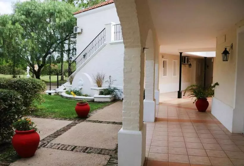 هتل Solanas Termas De Dayman