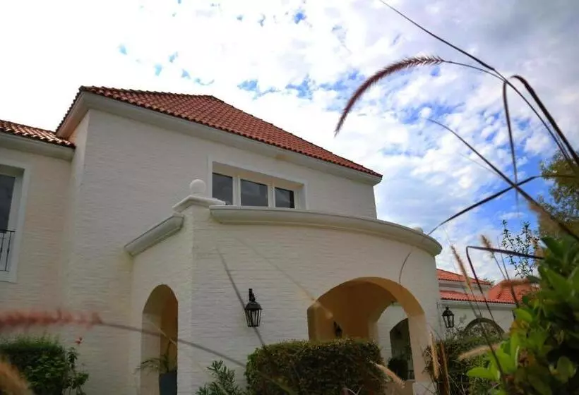 هتل Solanas Termas De Dayman