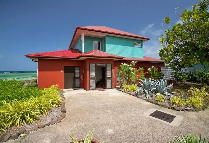 استراحتگاه Les Villas Du Lagon