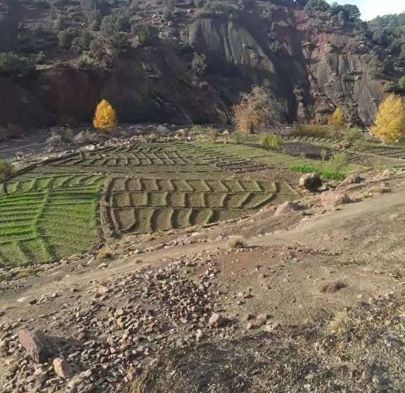 Hotelli Auberge Restaurant Les Coquelicots