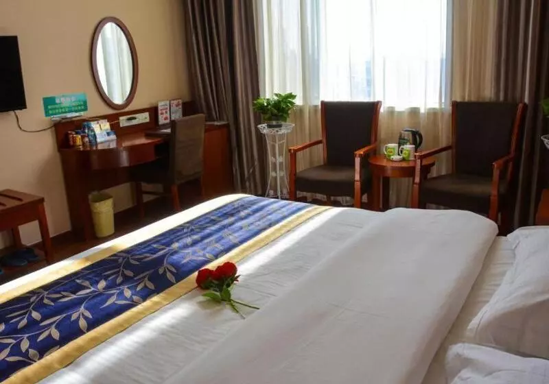 ホテル Greentree Inn Fuyang Shopping Mall