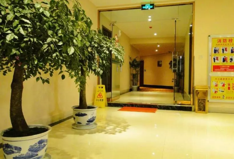 ホテル Greentree Inn Fuyang Shopping Mall