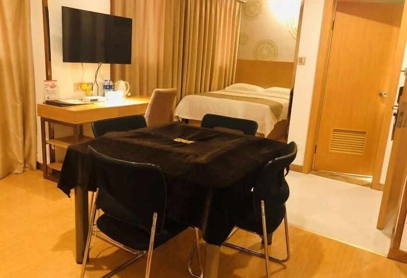 호텔 Greentree Inn Fuzhou Gandong Bridge Express