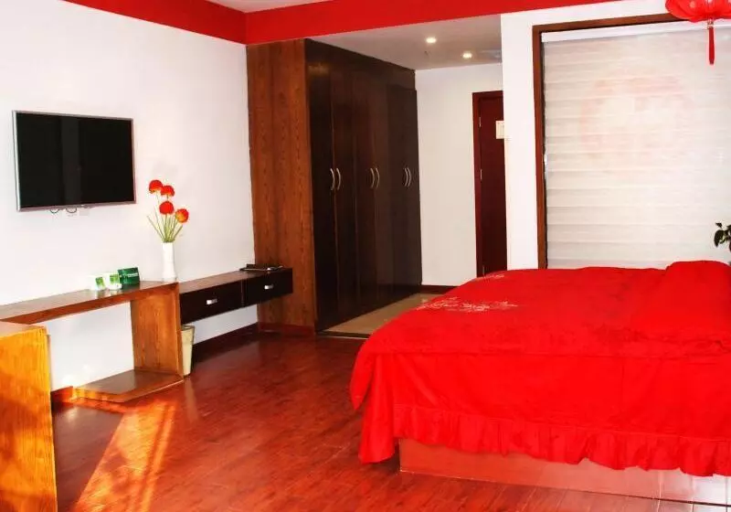 Hotelli Greentree Inn Shandong Weifang Linqu Zhanqian Road Luchuan Business