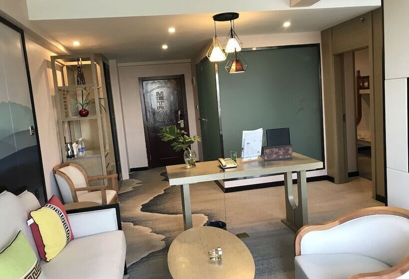 호텔 Metropolis Golf Hot Spring