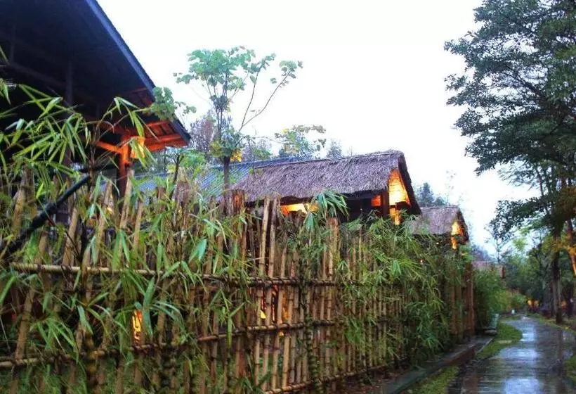 ホテル Narada Resort & Spa Cifu Lake