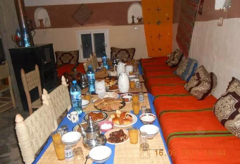 Majatalo Auberge Restaurant Afoud