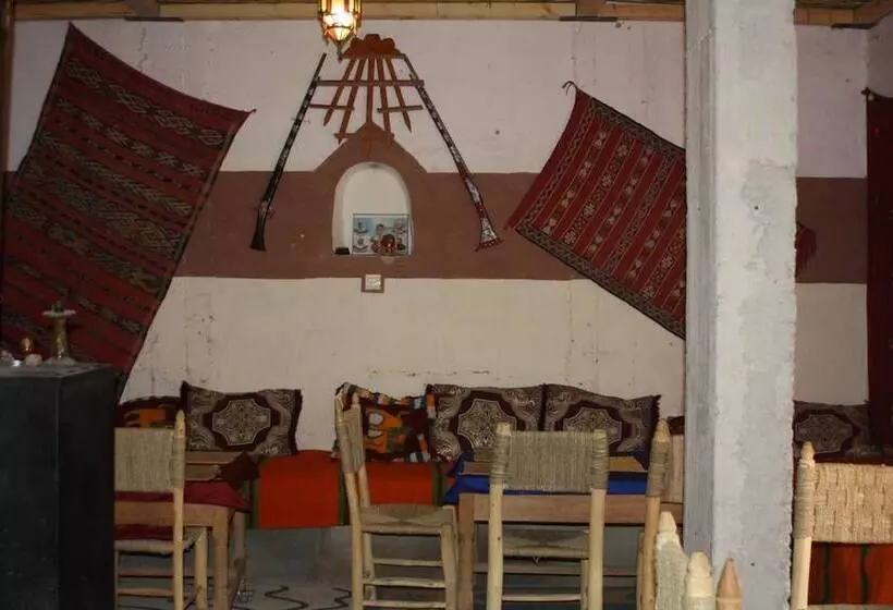 Majatalo Auberge Restaurant Afoud