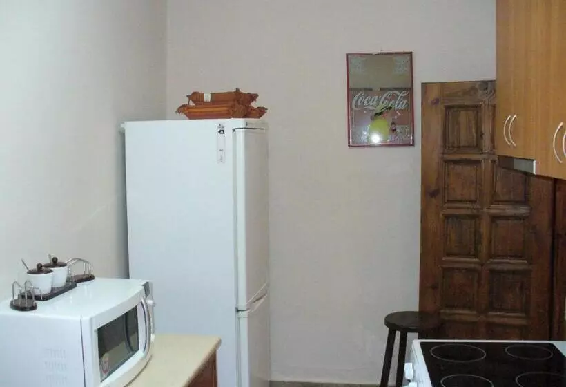 پانسیون Guest House Alfa Daniel