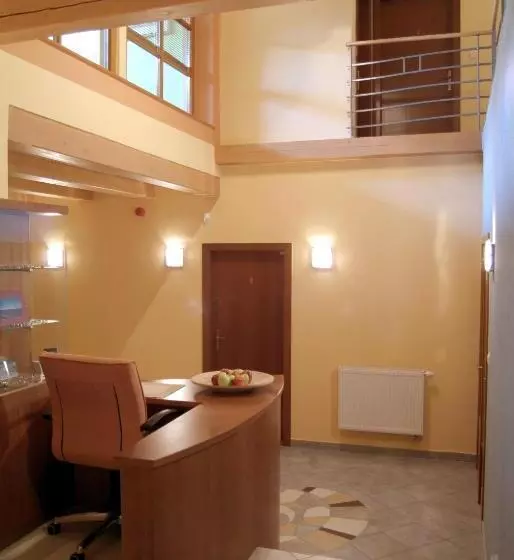 Majatalo Penzion U Pejtrika