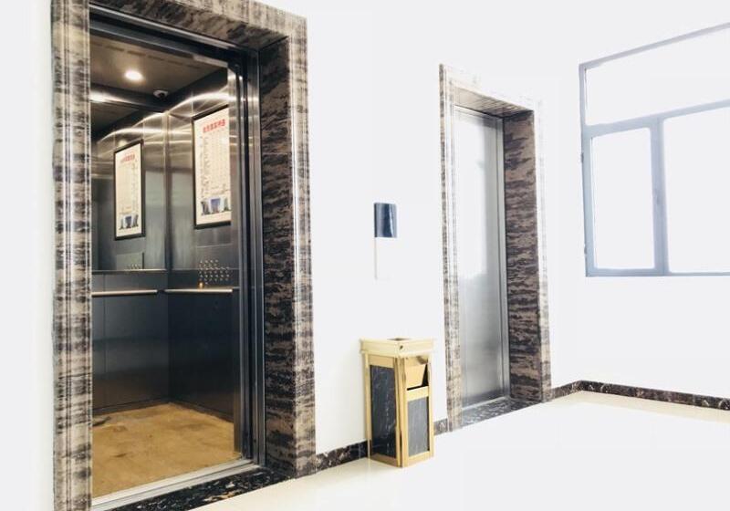 호텔 Greentree Inn Laiwu Gao International Trade City Business