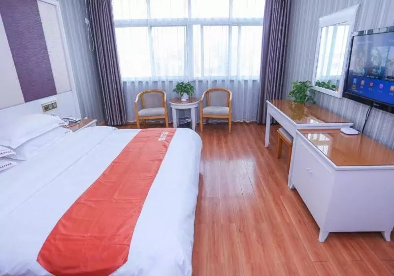 Hotelli Shell Macheng Bus Terminal