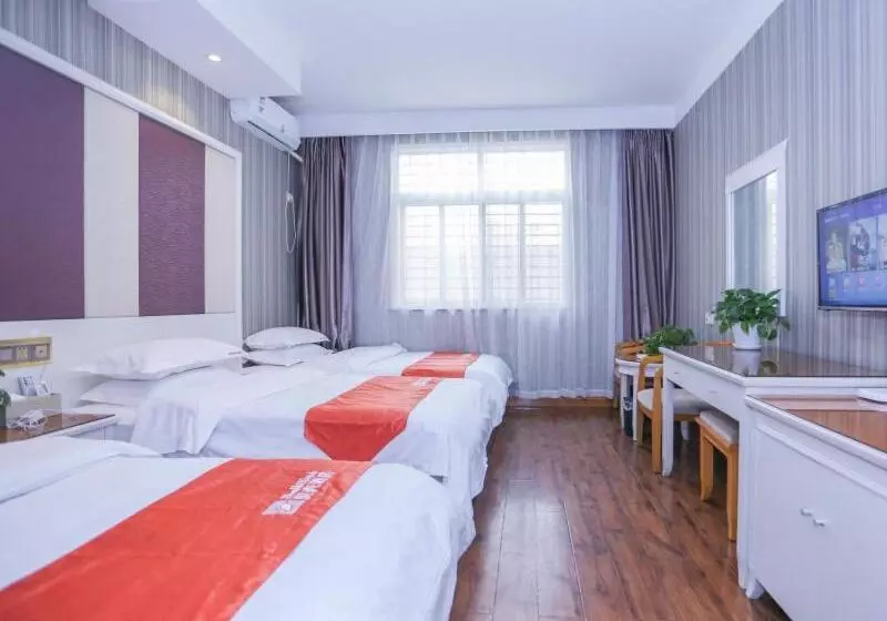 Hotelli Shell Macheng Bus Terminal