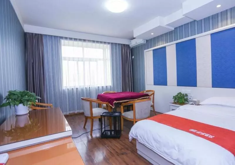 Hotelli Shell Macheng Bus Terminal