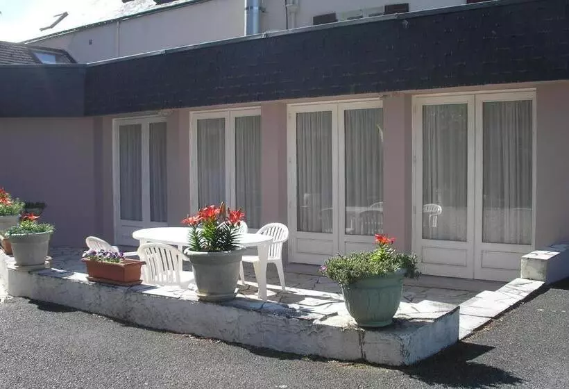 ホテル Auberge Du Calvaire